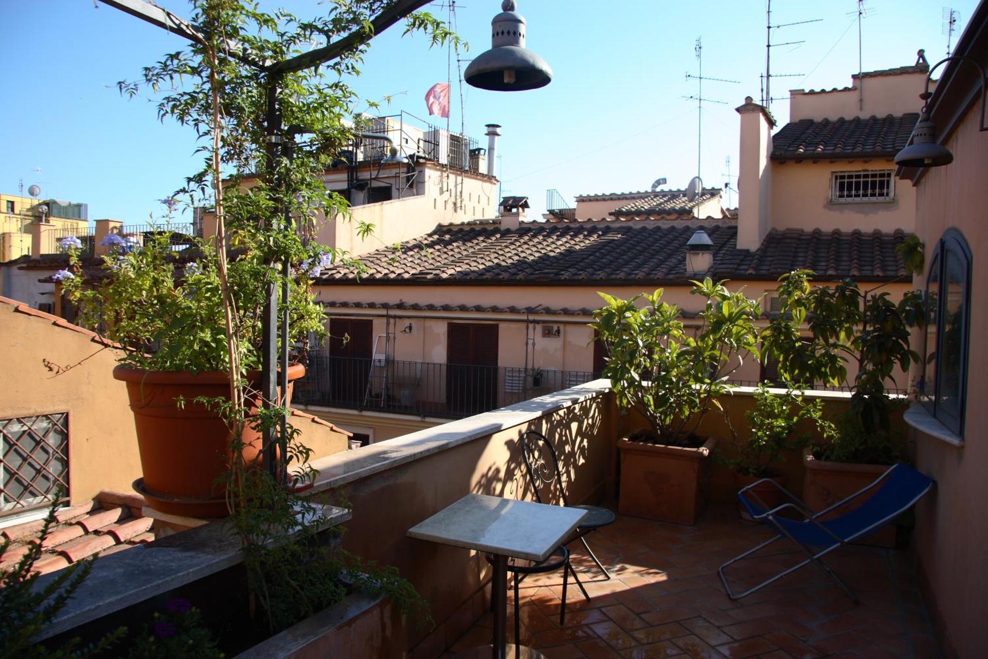 Hotel Piazza Di Spagna — Fotók 1