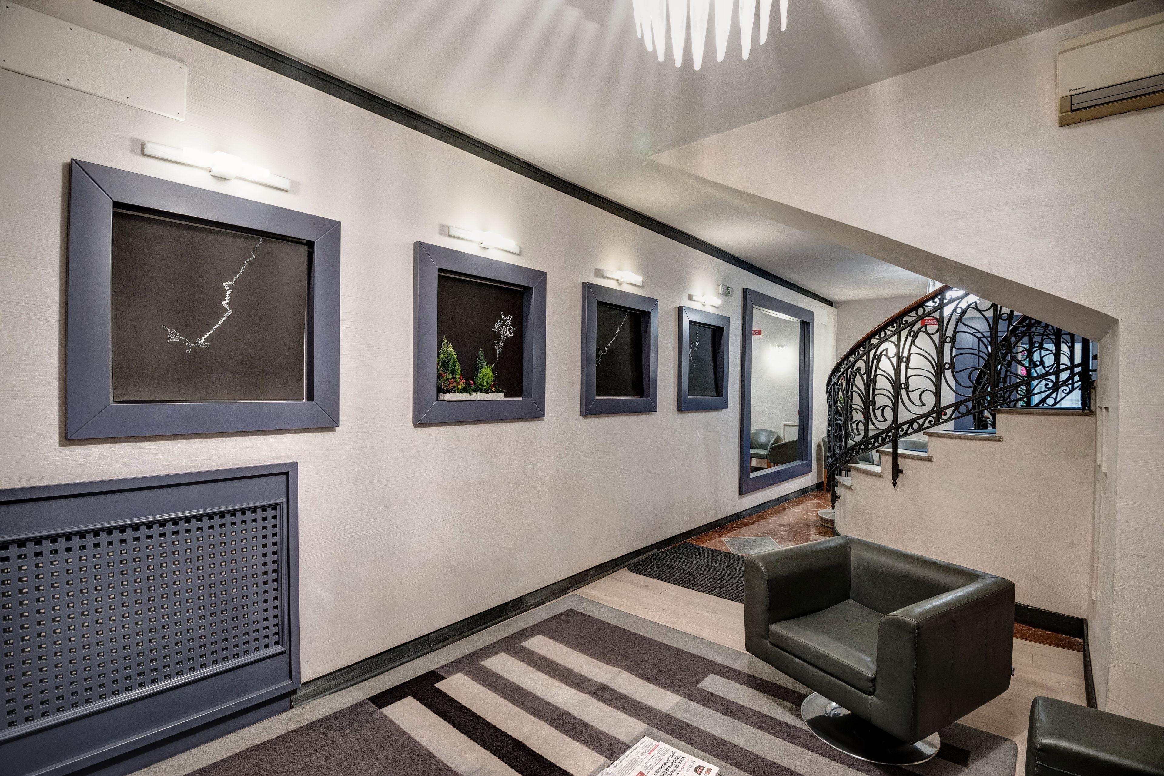 Hotel Piazza Di Spagna — Fotók 2